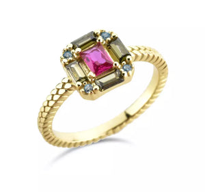 Anillo Cuadrado CZ Rosa